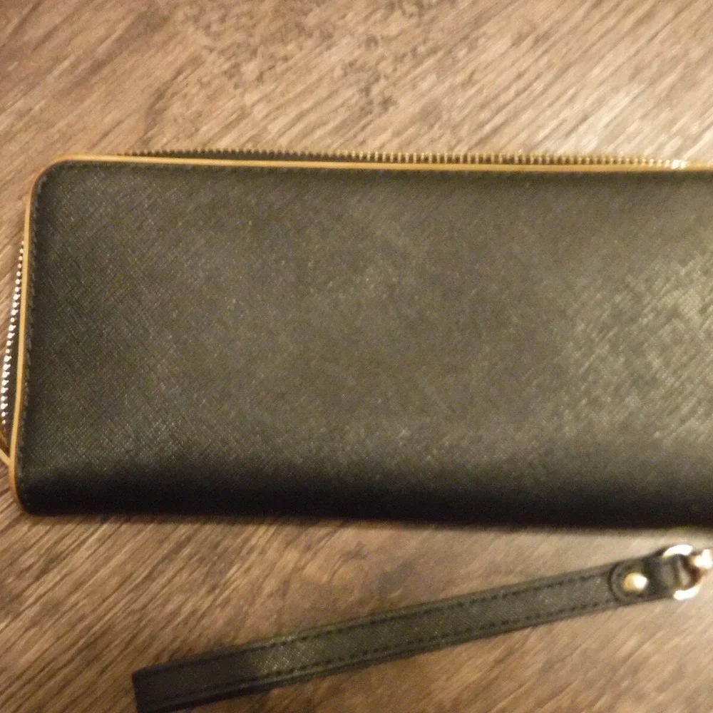 Michael Kors Jet Set Continental Wallet Womens Black‎ Good Saffiano Wristlet Zip